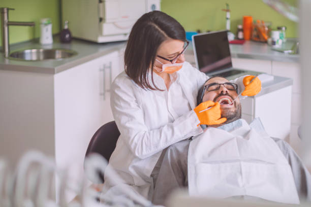 Best Holiday Emergency Dentist in La Homa, TX